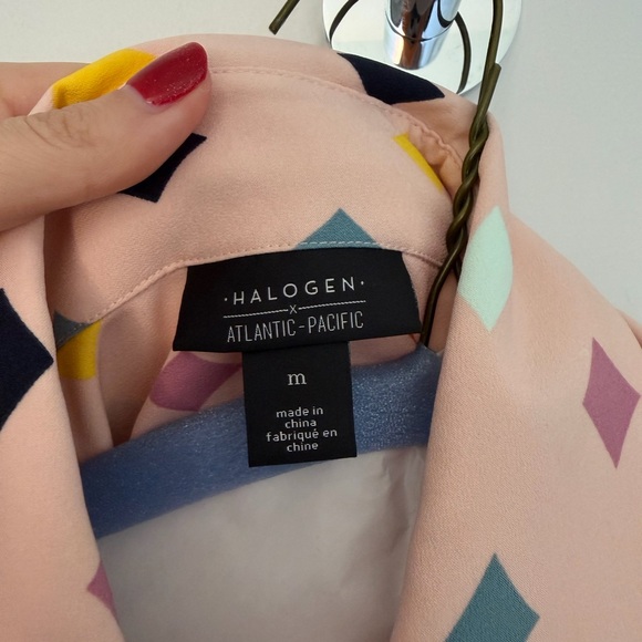 Halogen Colorful Diamond Pattern Blouse - Picture 2 of 4